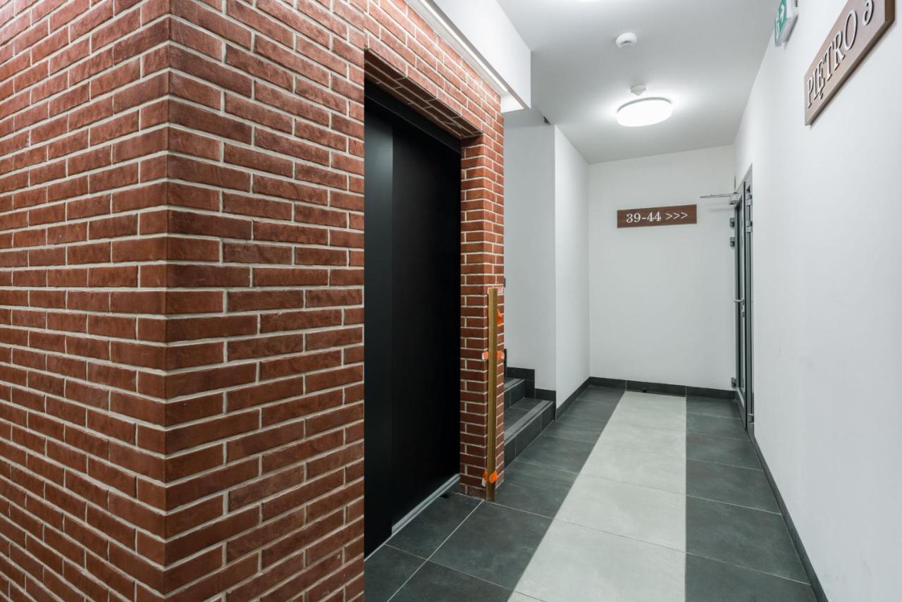 Bukowska 18 Apartments Mtp Poznan By Noclegi Renters Exterior photo